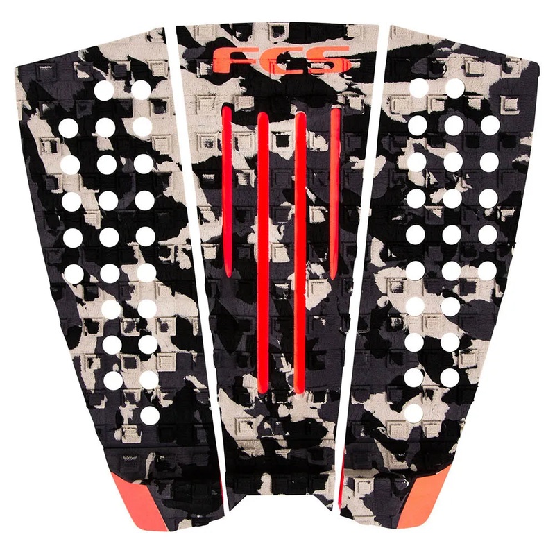 FCS Julian Wilson Deck Pad – Urban Camo/Blood Orange