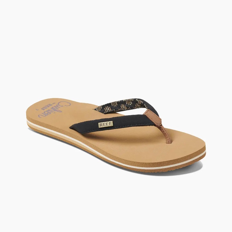 REEF CUSHION SANDS 10