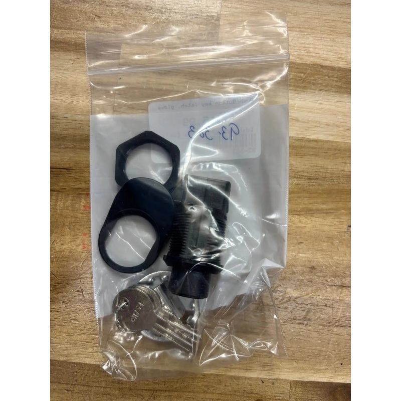 Push-Button key latch, glove