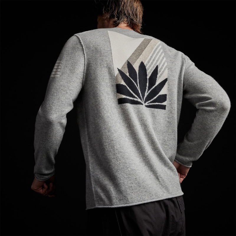 Agave Graphic Recycled Cashmere Sweater – Light Heather Grey