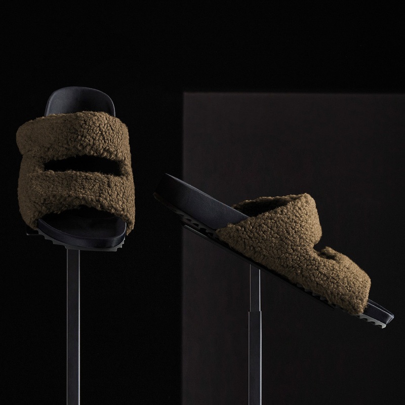 Men’s Double Strap Shearling Slide – Olive