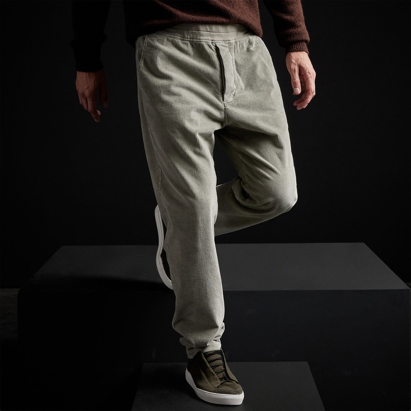 Relaxed Fit Corduroy Chino – Concrete Pigment