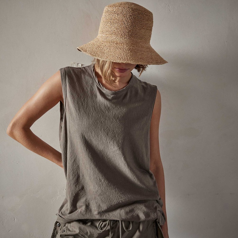 Crepe Jersey Muscle Crew – River Rock