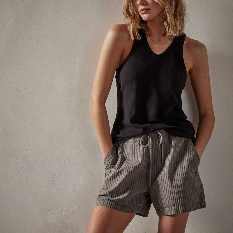 Cut Away Racer Back Tank – Black