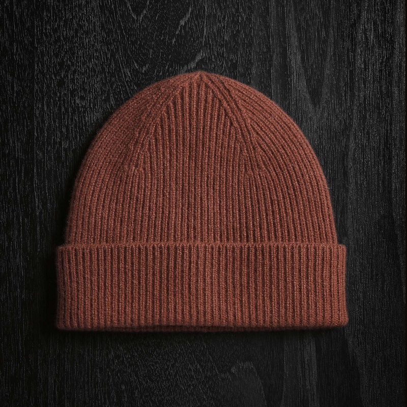 Solid Cashmere Beanie – Goji