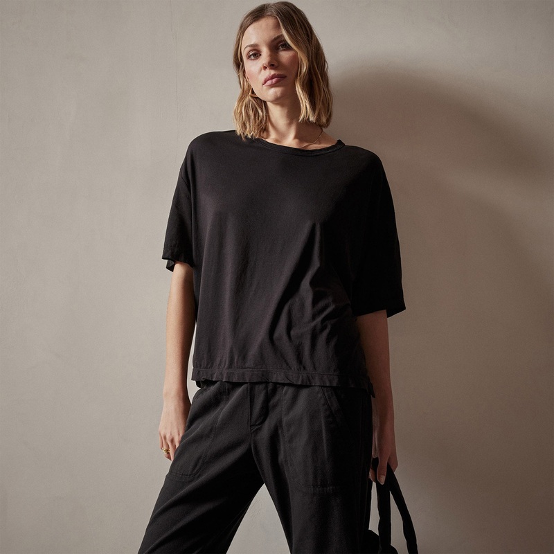 Oversized Boxy Tee – Black