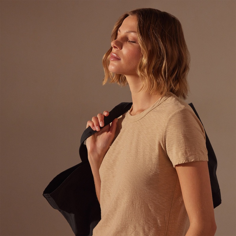 Sheer Slub Crew Neck Tee – Sand Dune