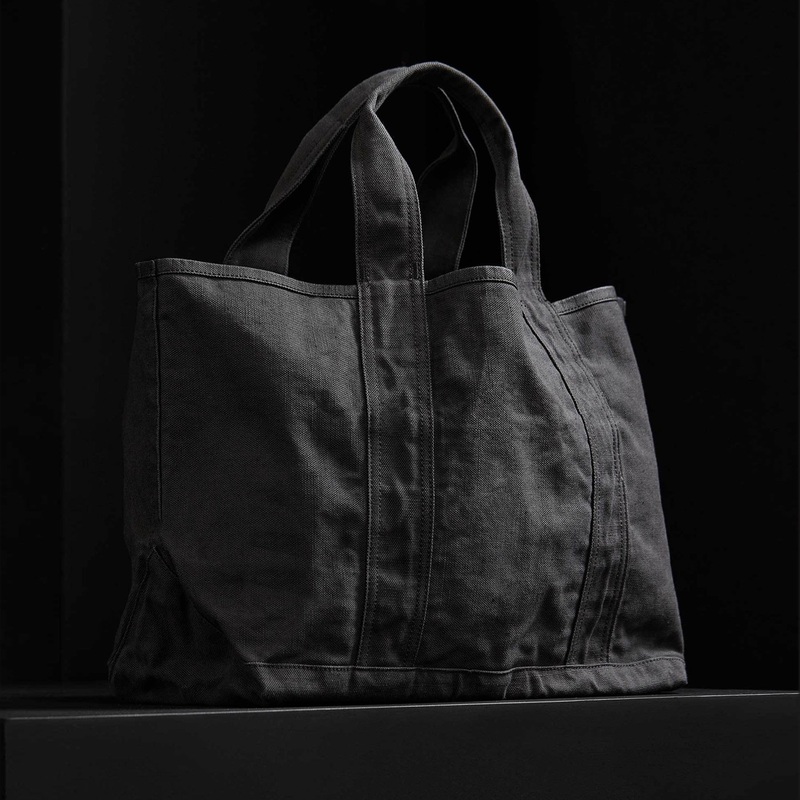 Small Canvas Tote – Asphalt