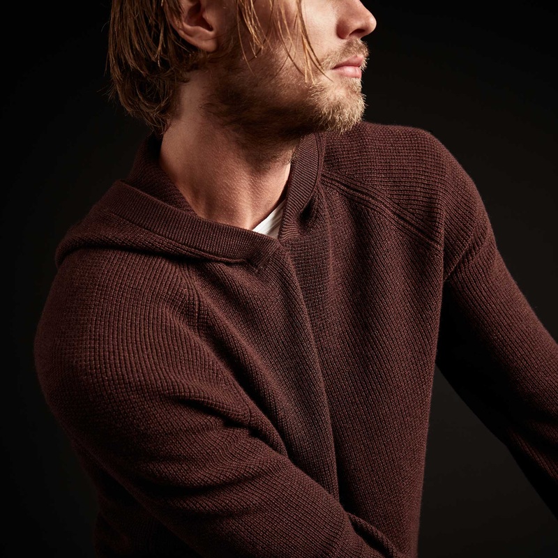 Cashmere Thermal Raglan Hooded Sweater – Red Earth
