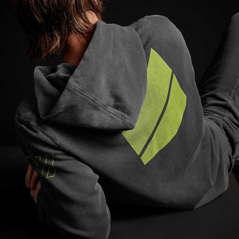 French Terry Pullover Hoodie – Magma Pigment/Bright Neon