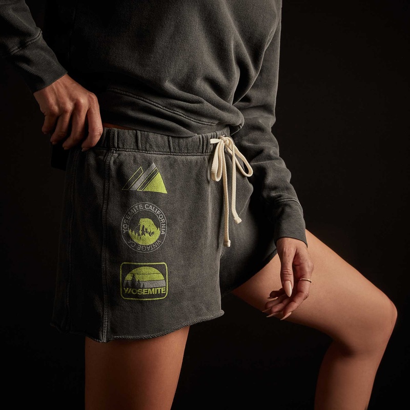 French Terry Sweat Short – Magma Pigment/Bright Neon