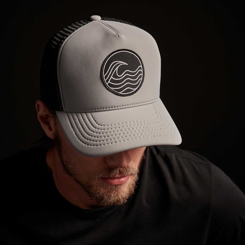 Wave Patch Scuba Trucker Hat – Pale Grey
