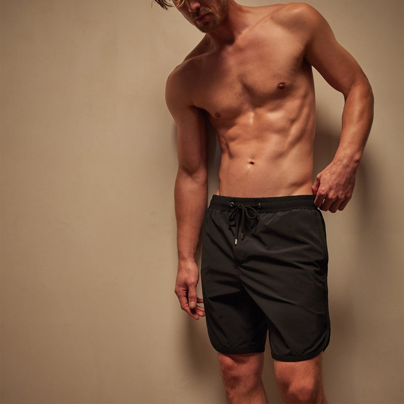 Curved Hem Boardshort – Black/Black