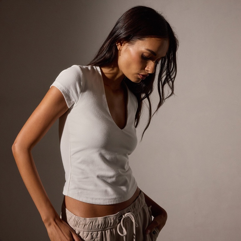 Stretch Lotus Deep V Short Sleeve Tee – White