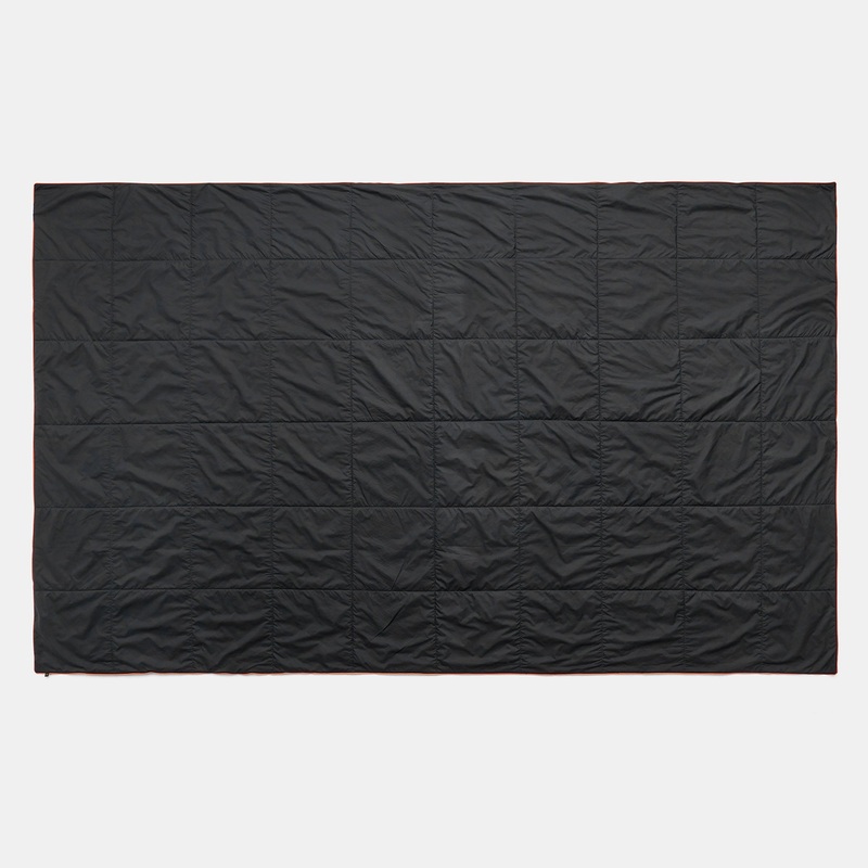 Y/OSEMITE Quilted Blanket – Navy/Orange