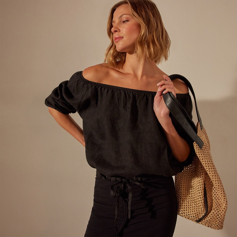 Linen Gathered Blouse – Black