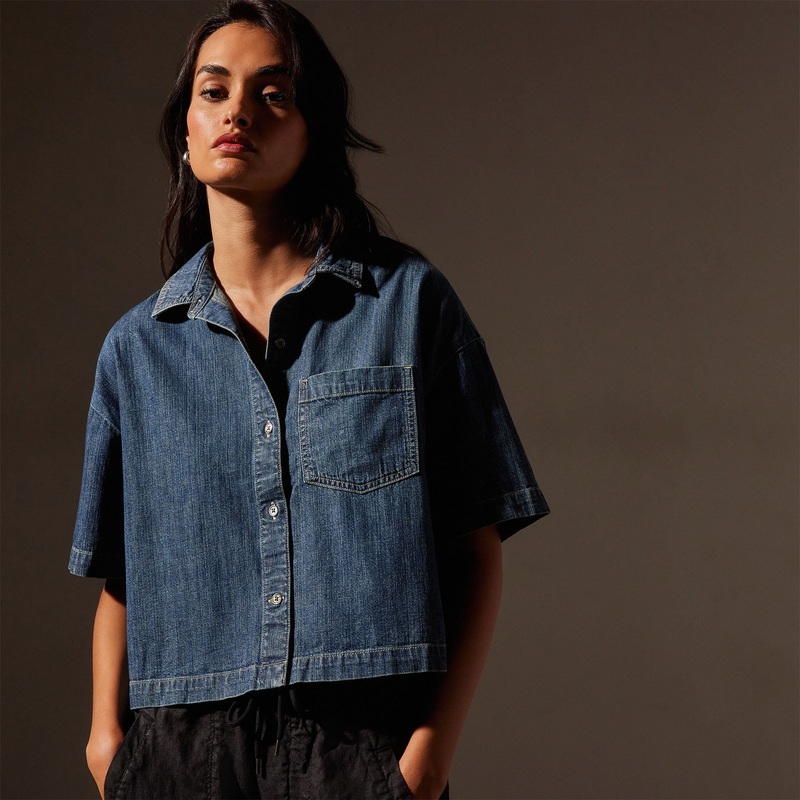Washed Denim Cropped Shirt – Medium Wash