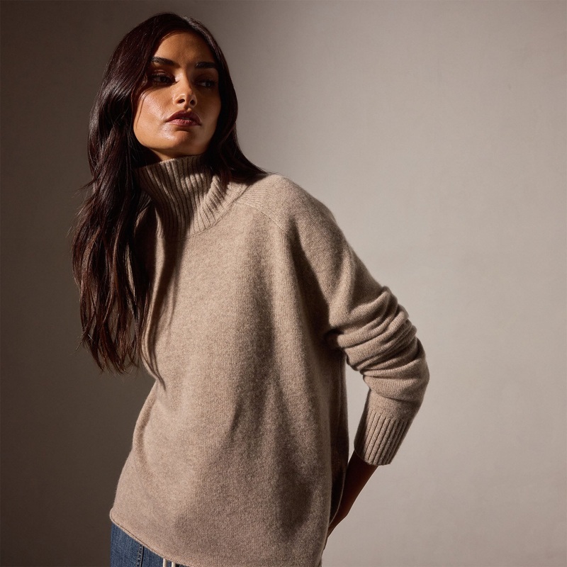 Cashmere Turtleneck – Coyote