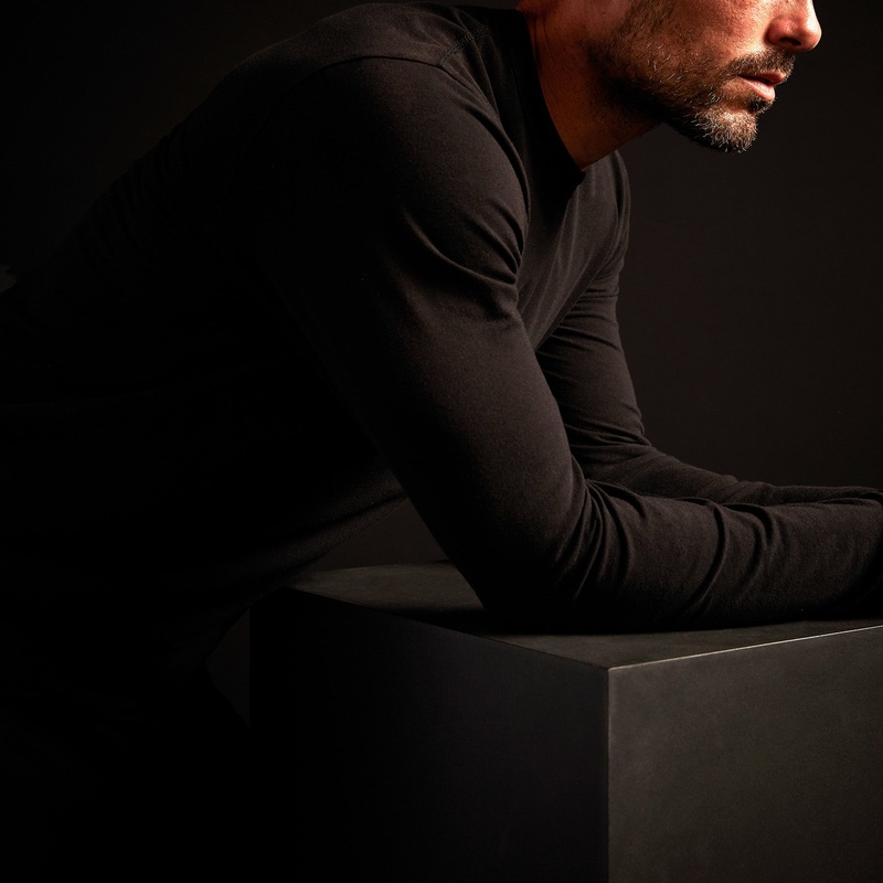 Elevated Lotus Jersey Lounge Crew – Black