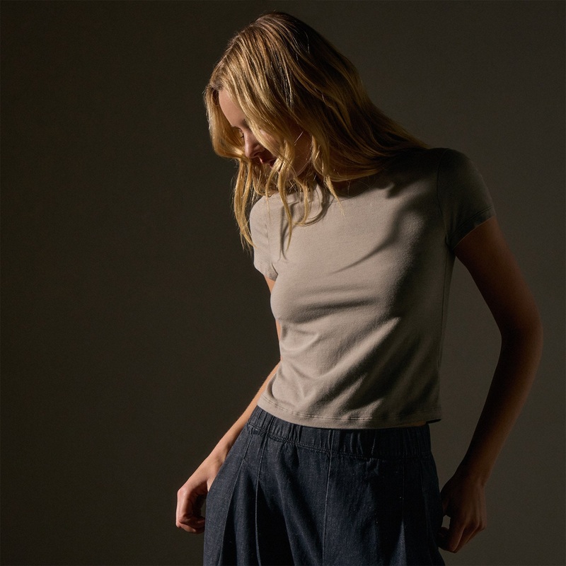 Short Sleeve Cropped Tee – Overcast