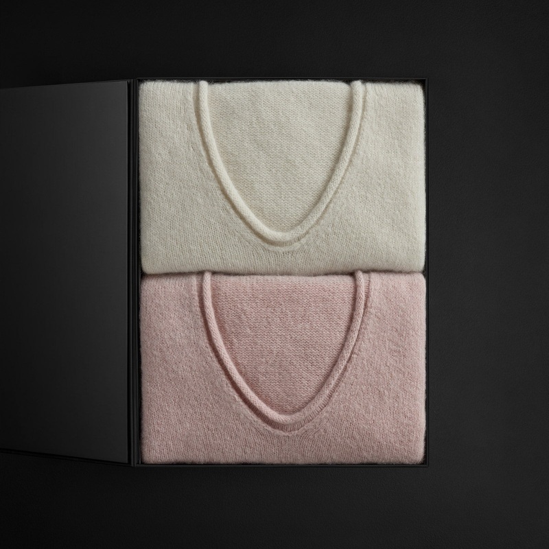 Women’s Cashmere Soft V Neck Sweater Set – Degas/Ivory