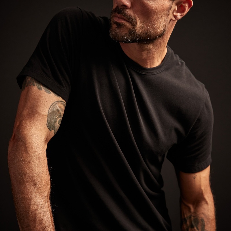 Elevated Lotus Jersey Lounge Tee – Black