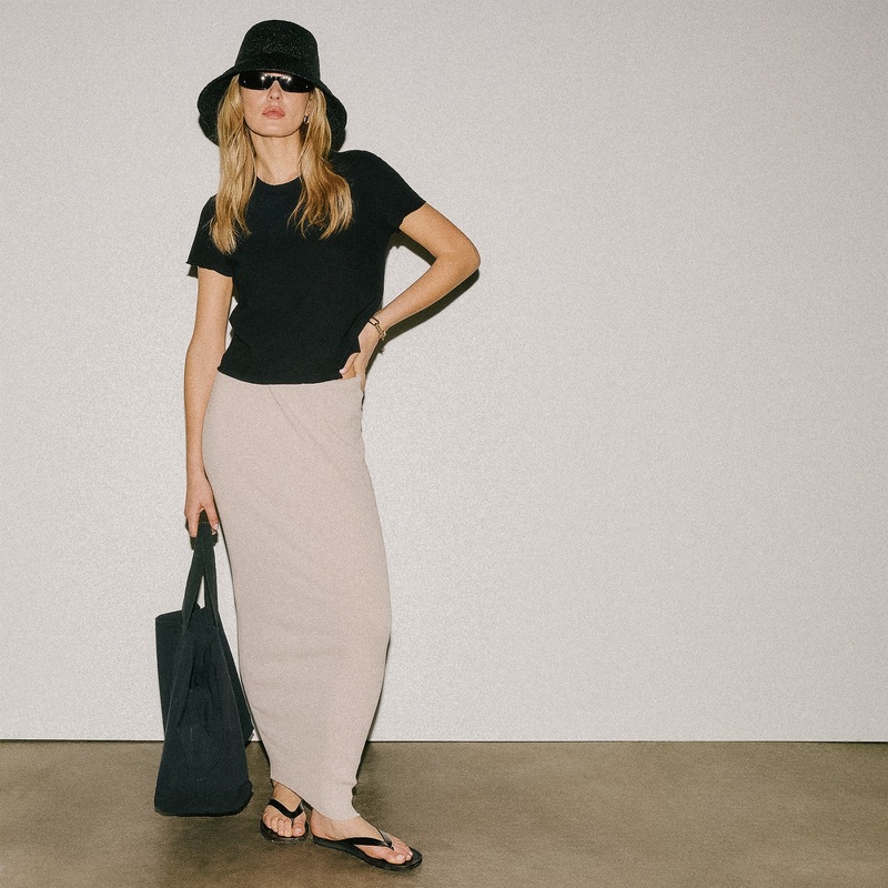 Tubular Rib Pencil Skirt – Faint