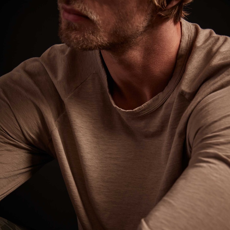 Recycled Lotus Jersey Raglan Crew – Fawn