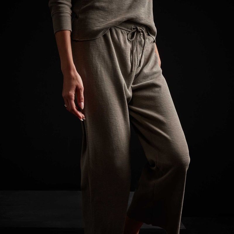 Thermal Knit Crop Sweatpant – Greystone Pigment
