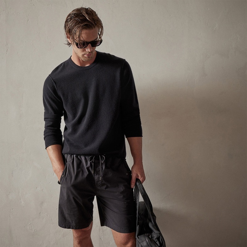 Recycled Cashmere Crew Neck Sweater – Black
