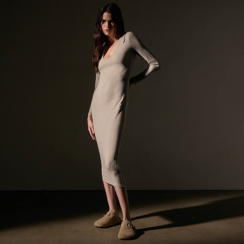 Stretch Lotus Deep V Dress – Tan
